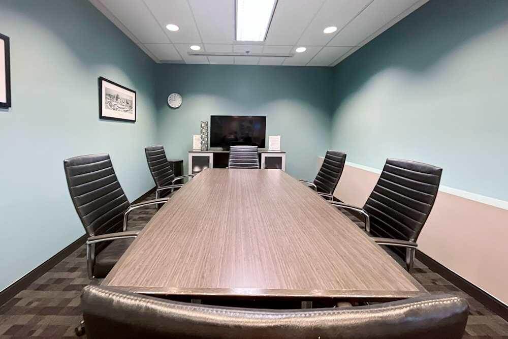 ON, Toronto - Yonge and Sheppard - Photo 3 ON, Toronto - Yonge and Sheppard office space - View 3 in Toronto - internet, office_cleaning, breakout_areas