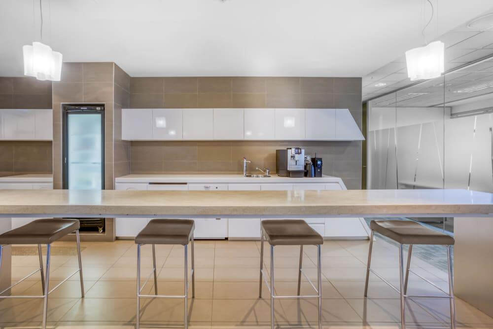 MELBOURNE, 120 Collins Street office space - View 5 in Melbourne - internet, office_cleaning, breakout_areas