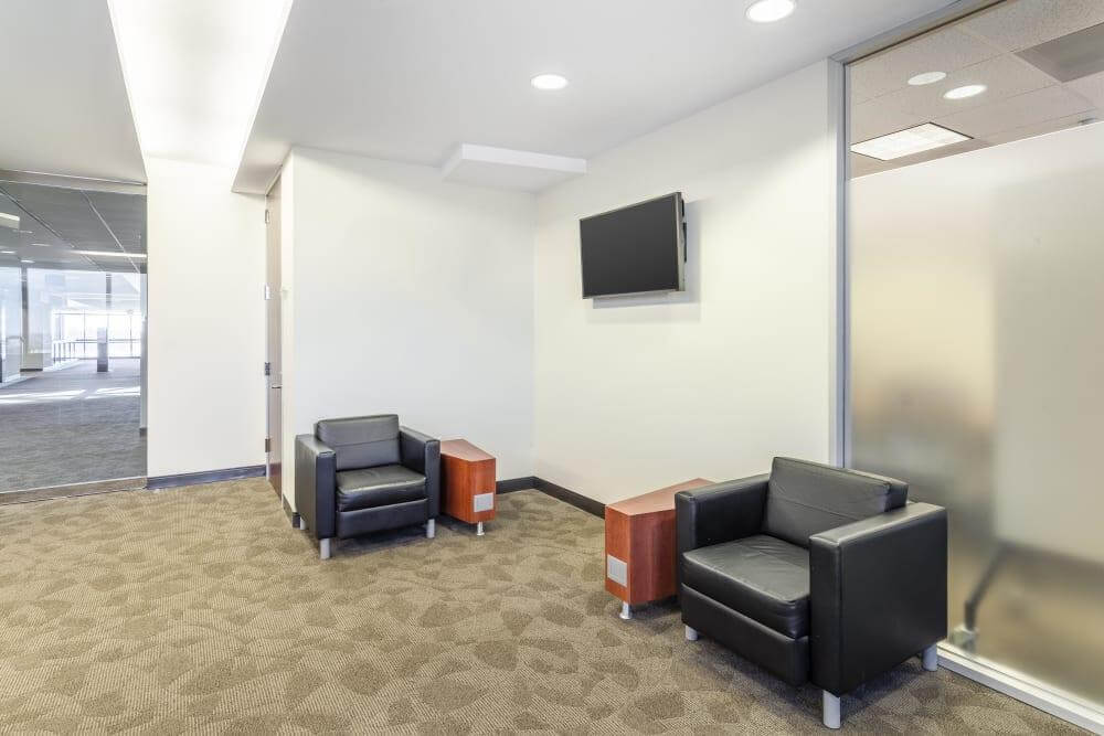 MO, Kansas City - Crown - Office space in Kansas City, Missouri