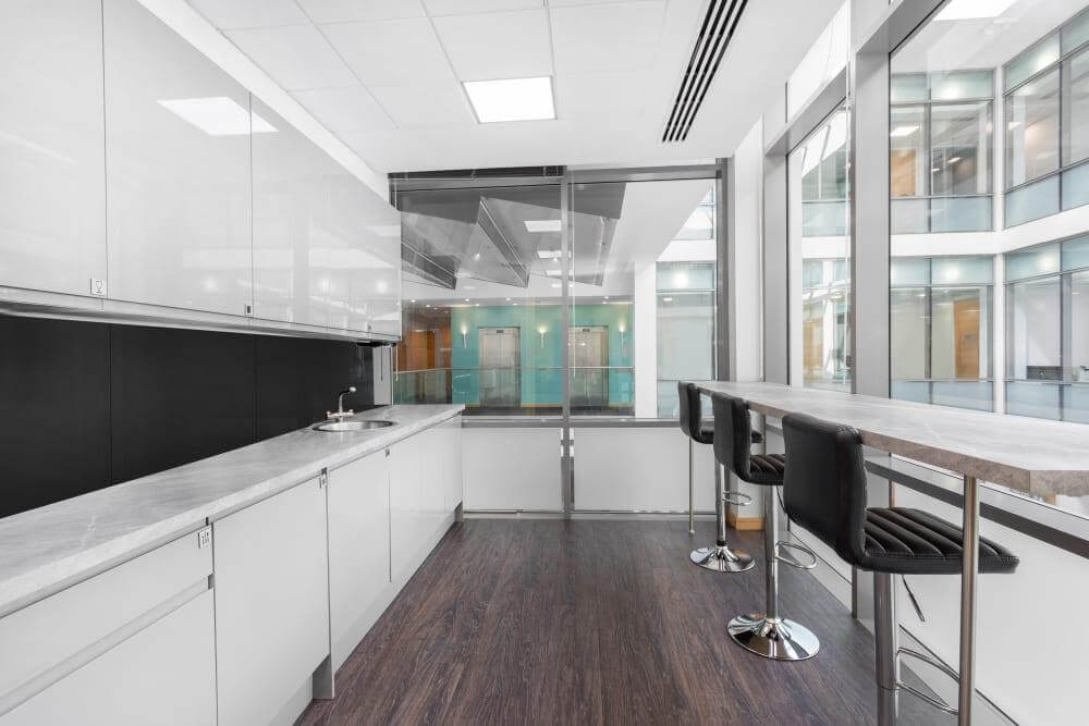 READING, Green Park - Office space in Reading, England