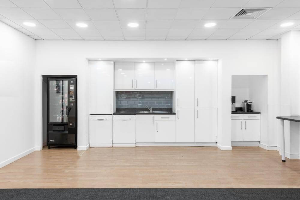 MANCHESTER, Airport office space - View 3 in Wythenshawe - internet, office_cleaning, breakout_areas