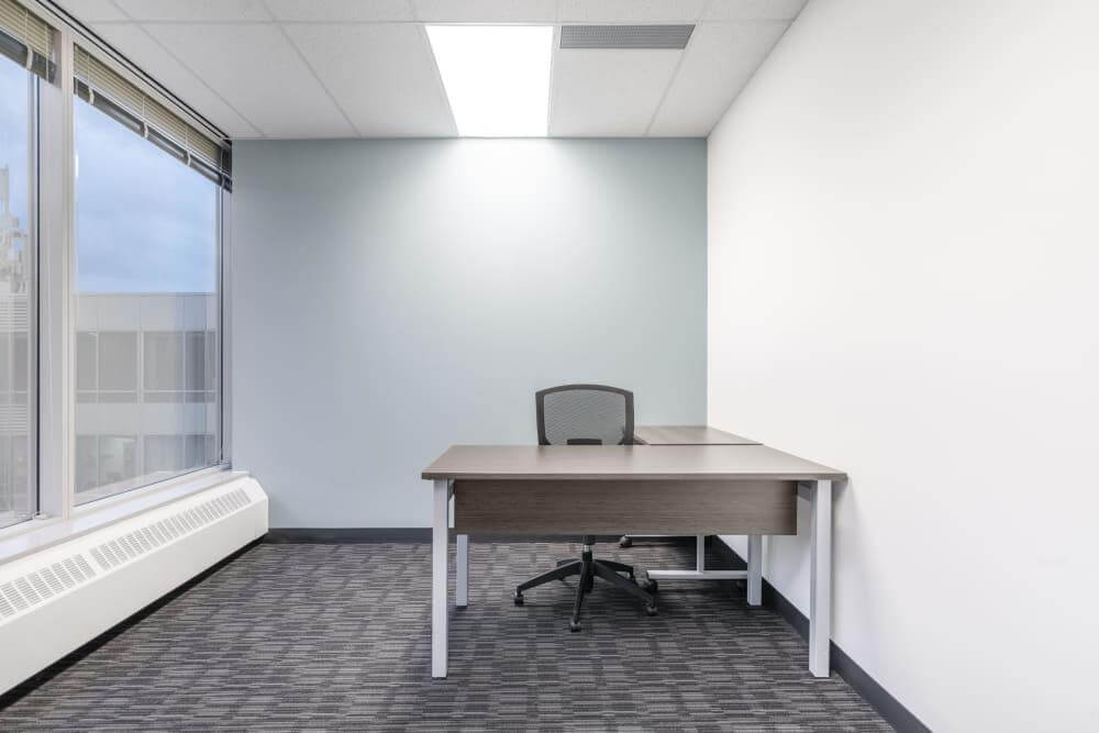 ON, Toronto - Yonge and Lawrence office space - View 6 in Toronto - internet, office_cleaning, breakout_areas