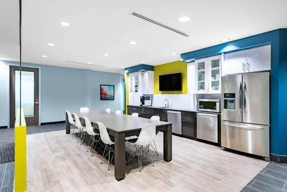 ON, Oakville - Winston Park office space - View 5 in Oakville - internet, office_cleaning, breakout_areas