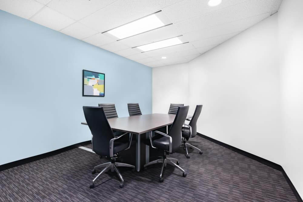 ON, Oakville - Winston Park office space - View 3 in Oakville - internet, office_cleaning, breakout_areas