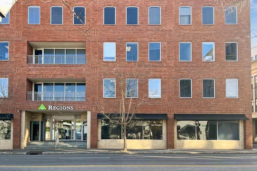 SC, Charleston - Downtown Charleston office space - View 3 in Charleston - internet, office_cleaning, breakout_areas