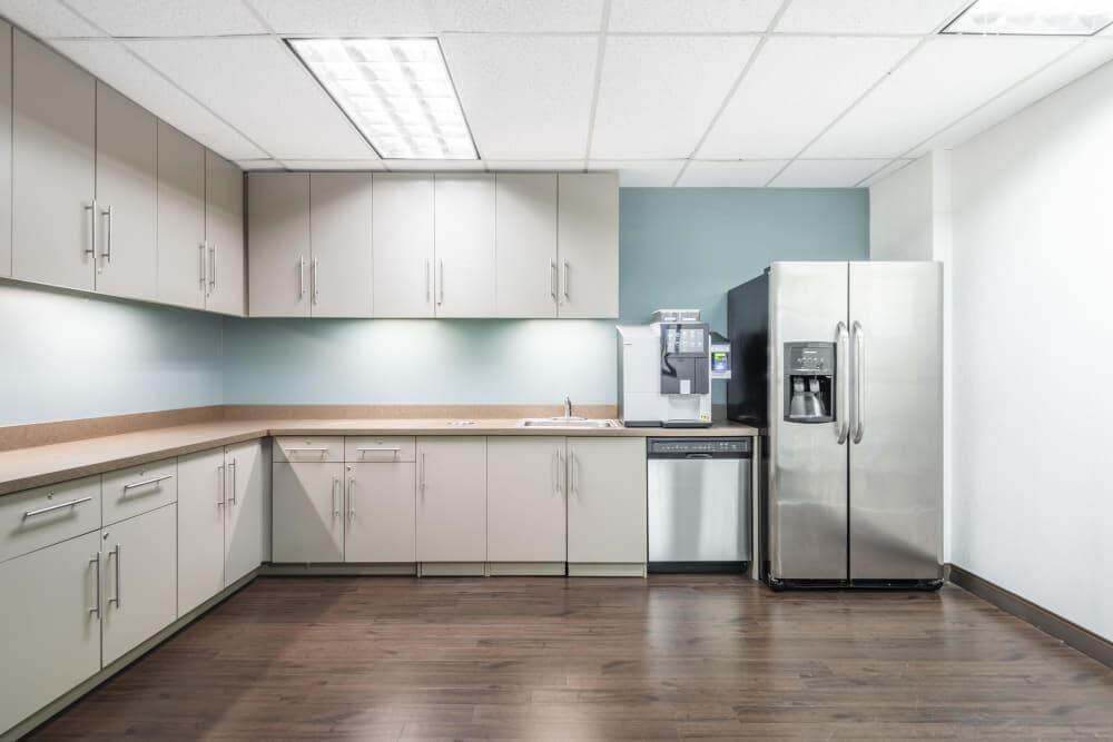 NY, Bohemia - Bohemia (HQ) office space - View 5 in Bohemia - internet, office_cleaning, breakout_areas