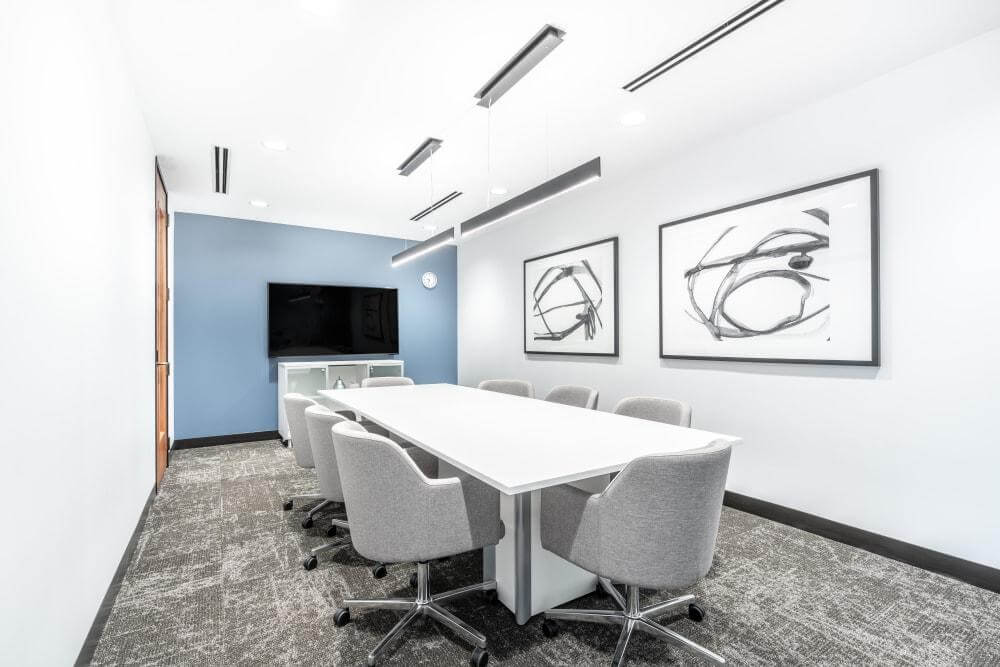 IL, Chicago - O'Hare Rosemont office space - View 5 in Rosemont - internet, office_cleaning, breakout_areas