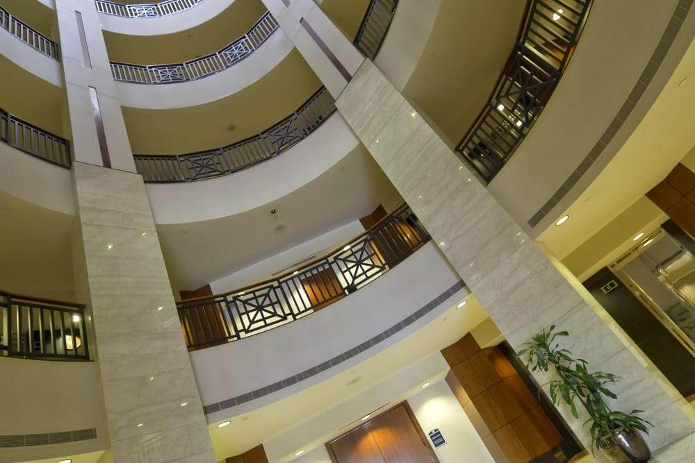 Corporate Center One - Photo 6 Corporate Center One office space - View 6 in Tampa - internet, office_cleaning, breakout_areas