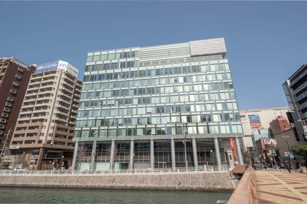 FUKUOKA, Aqua Hakata office space - View 2 in Fukuoka - internet, office_cleaning, breakout_areas