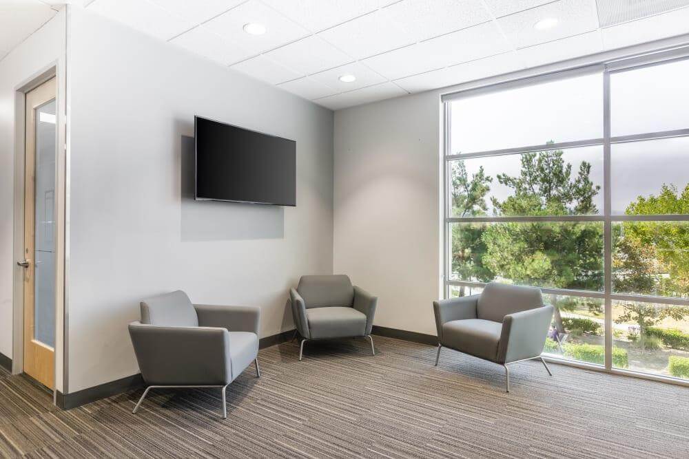 CA, Riverside - Turner Riverwalk office space - View 5 in Riverside - internet, office_cleaning, breakout_areas