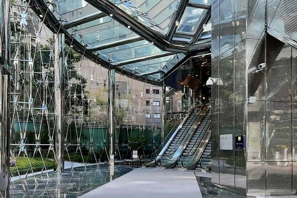 HONG KONG, the Centre office space - View 5 in Hong Kong Island - internet, office_cleaning, breakout_areas