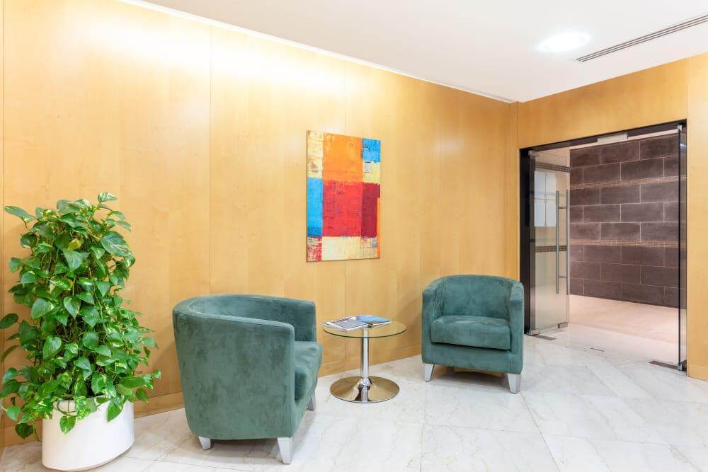 JAFZA View 18 & 19 - Photo 3 JAFZA View 18 & 19 office space - View 3 in Dubai - internet, office_cleaning, breakout_areas