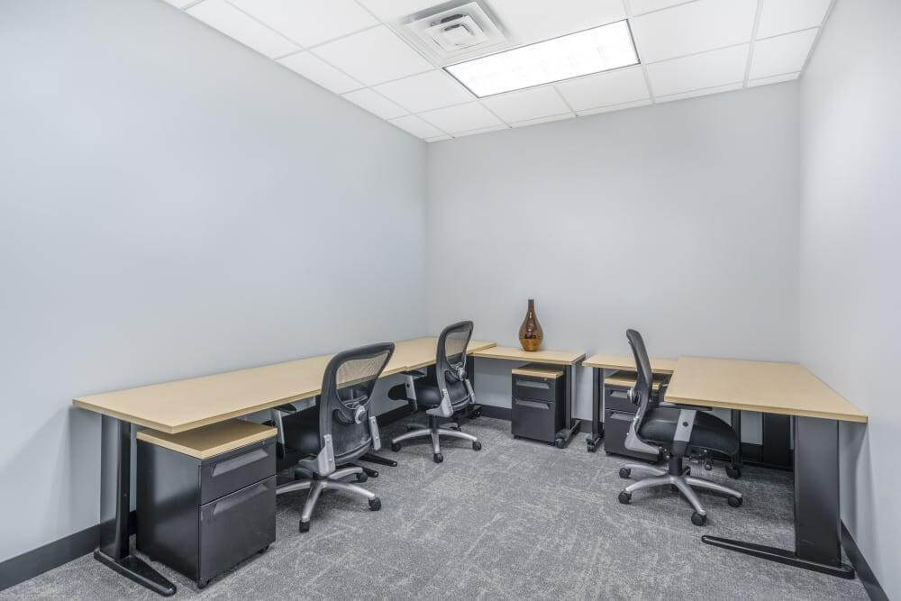 495 Grand Boulevard - Photo 5 495 Grand Boulevard office space - View 5 in Miramar Beach - internet, office_cleaning, breakout_areas