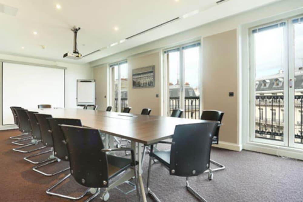 PARIS, Madeleine office space - View 5 in Paris - internet, office_cleaning, breakout_areas