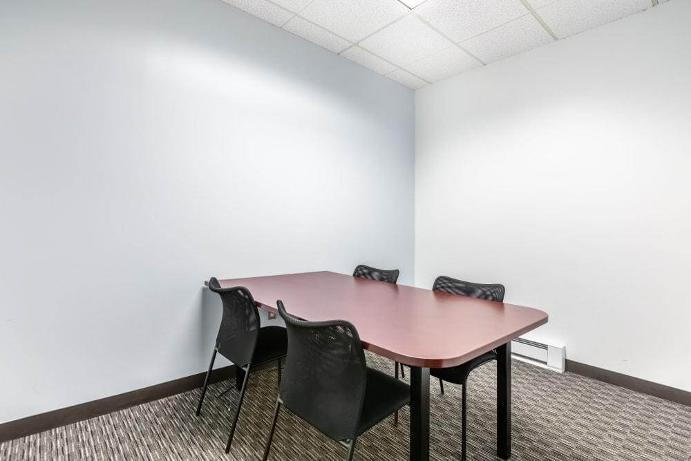 East Gate Center - Photo 2 East Gate Center office space - View 2 in Mount Laurel Township - internet, office_cleaning, breakout_areas