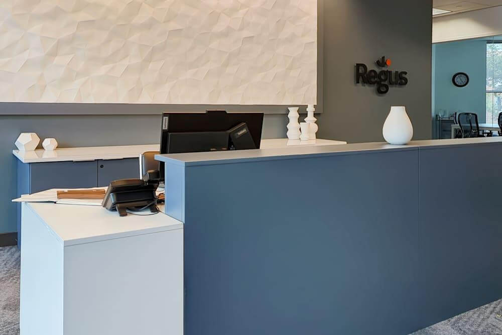 NJ, Princeton - Forrestal Village - Photo 5 NJ, Princeton - Forrestal Village office space - View 5 in Princeton - internet, office_cleaning, breakout_areas