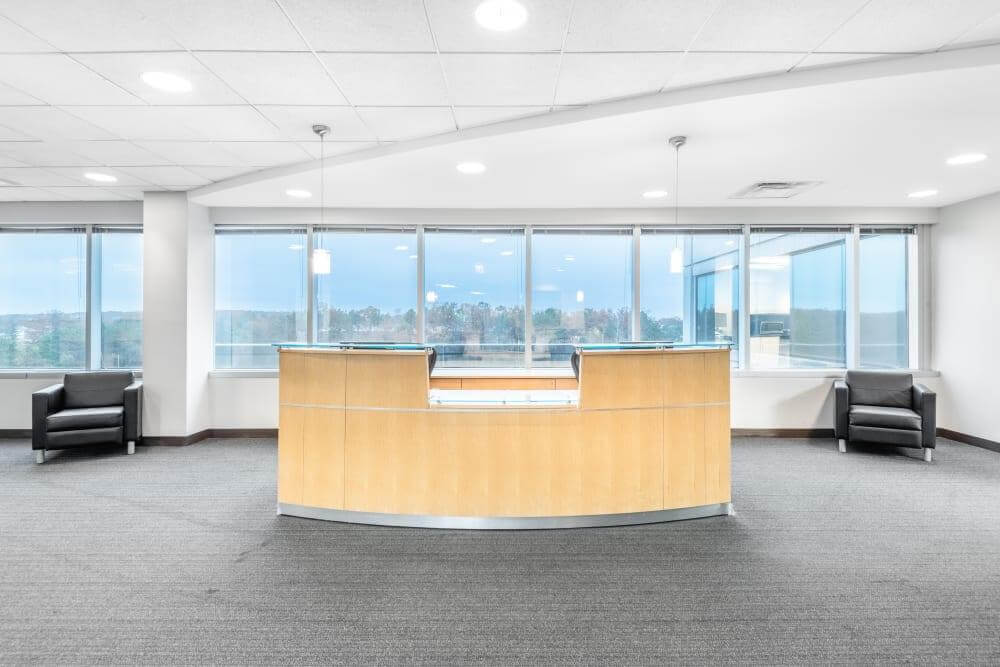 NY, Hauppauge - 150 Motor Parkway office space - View 5 in Hauppauge - internet, office_cleaning, breakout_areas