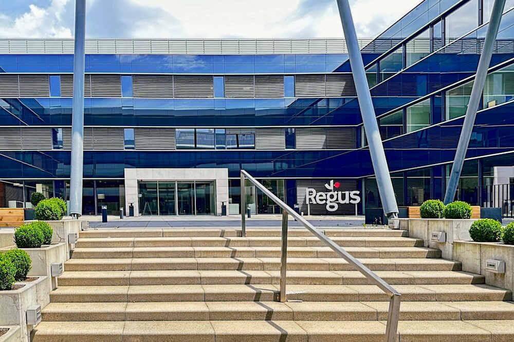 NYON, Business Park office space - View 3 in Eysins - internet, office_cleaning, breakout_areas