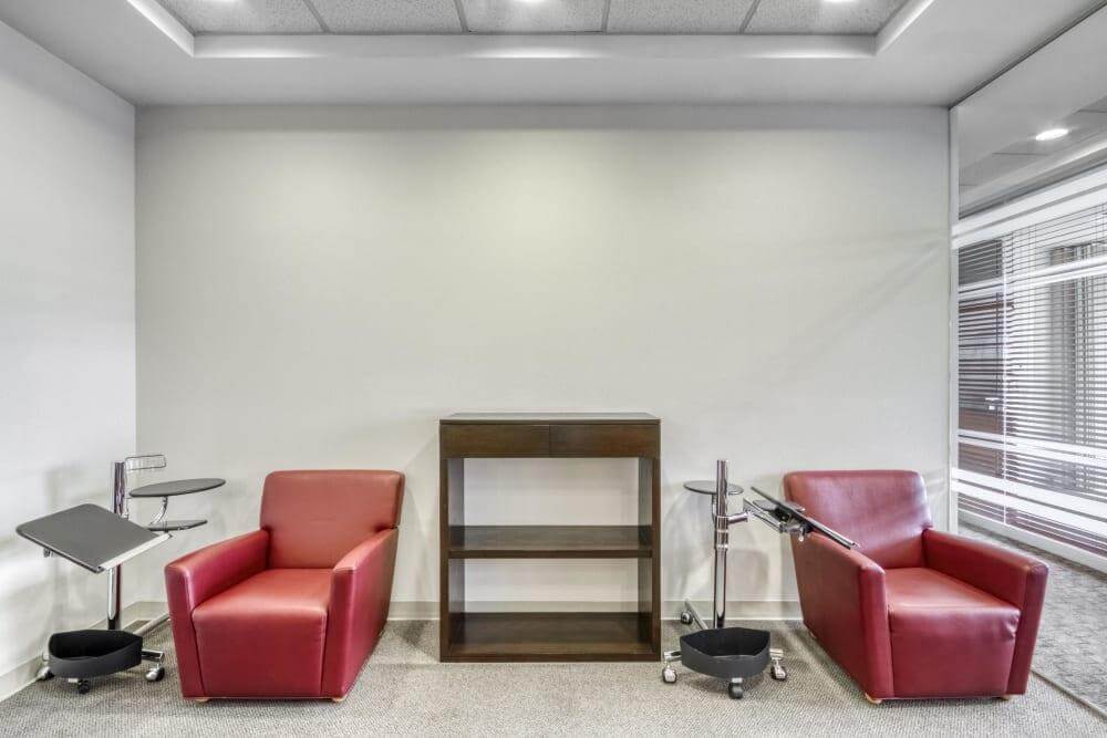 MEXICO CITY, Regus Reforma Zona Financiera office space - View 2 in Ciudad de México - internet, office_cleaning, breakout_areas