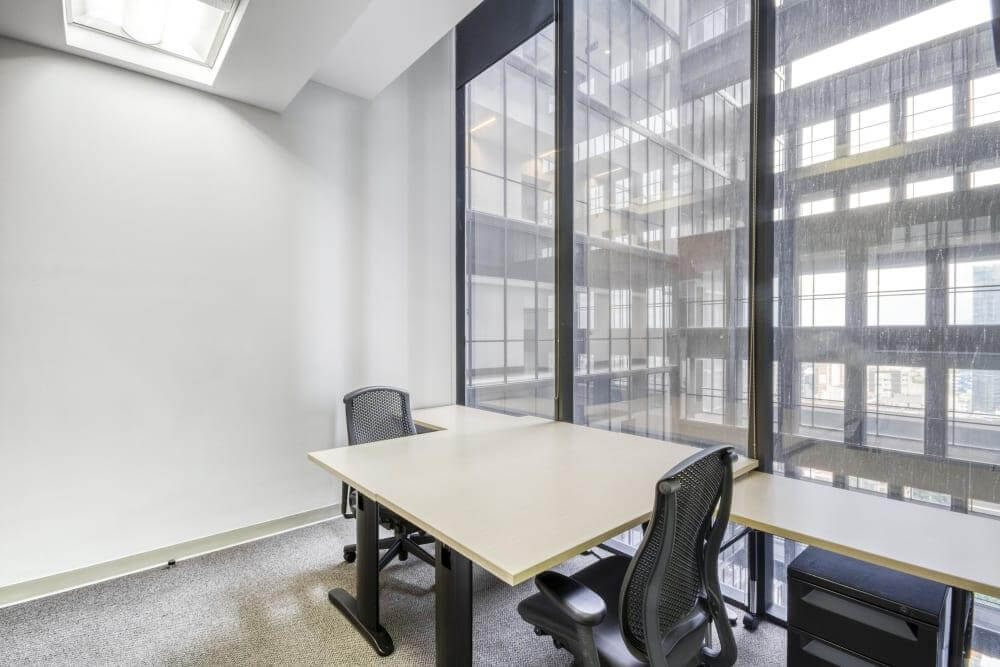 MEXICO CITY, Regus Reforma Zona Financiera office space - View 3 in Ciudad de México - internet, office_cleaning, breakout_areas