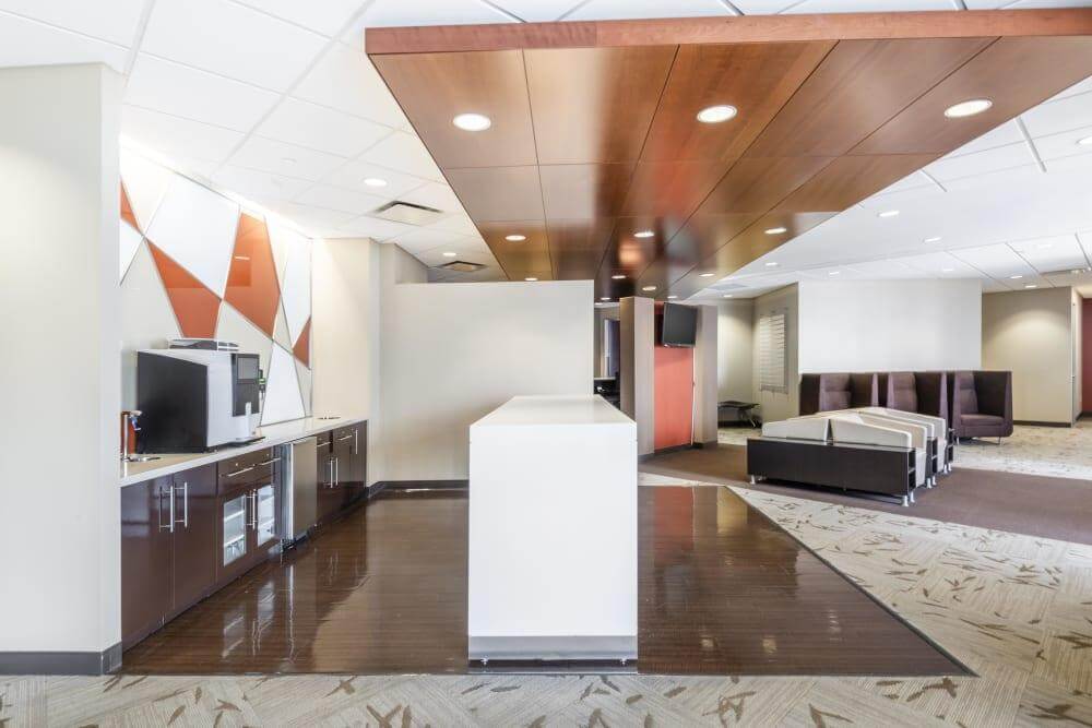 101 Hudson Street - Photo 3 101 Hudson Street office space - View 3 in Jersey City - internet, office_cleaning, breakout_areas