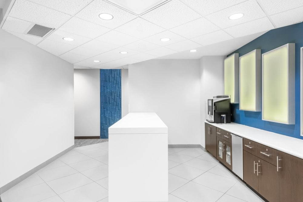 South State Commons I office space - View 3 in Ann Arbor - internet, office_cleaning, breakout_areas