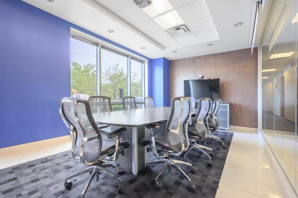 KY, Louisville - Ormsby III Forest Green - Office space in Louisville, Kentucky