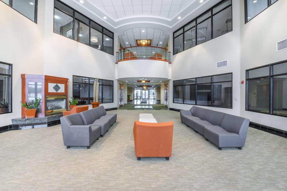 WI, Milwaukee - Liberty 1 at Park Place office space - View 3 in Milwaukee - internet, office_cleaning, breakout_areas