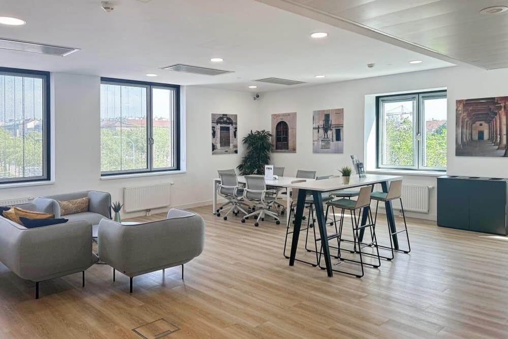 VIENNA, Westbahnhof - Office space in Wien, Wien