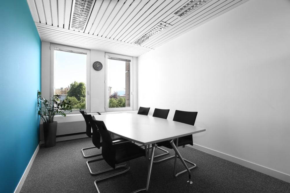 Ljubljana, City Centre - Republic Square office space - View 3 in Ljubljana - internet, office_cleaning, breakout_areas