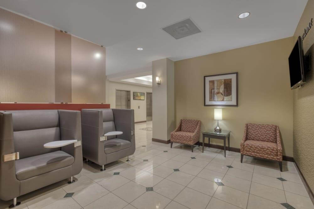 Heron Bay - Photo 5 Heron Bay office space - View 5 in Coral Springs - internet, office_cleaning, breakout_areas