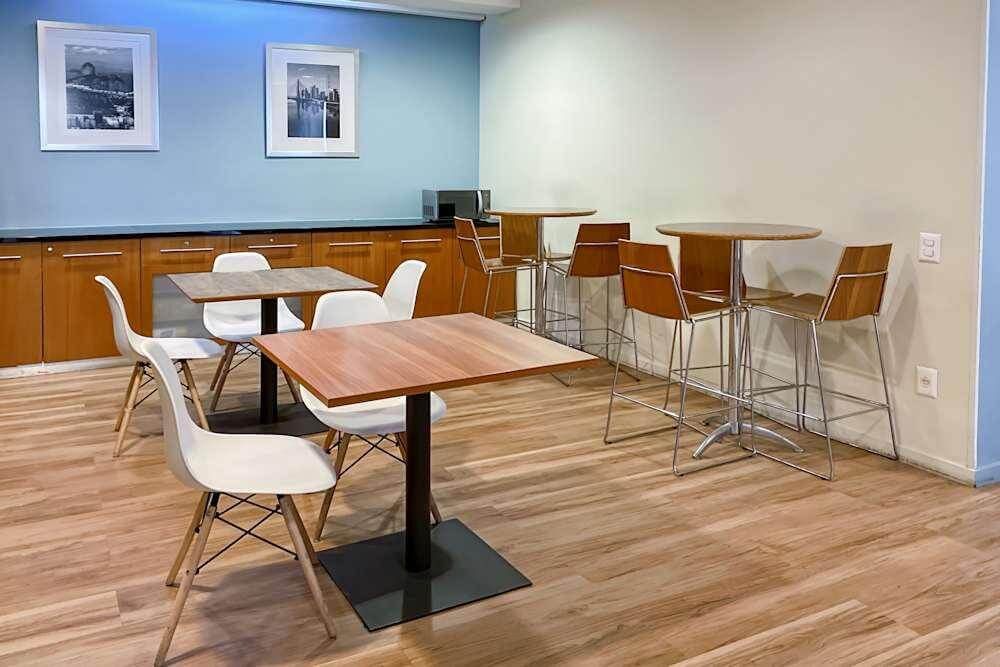 RIO DE JANEIRO, Galeria Sul America office space - View 4 in Centro - internet, office_cleaning, breakout_areas