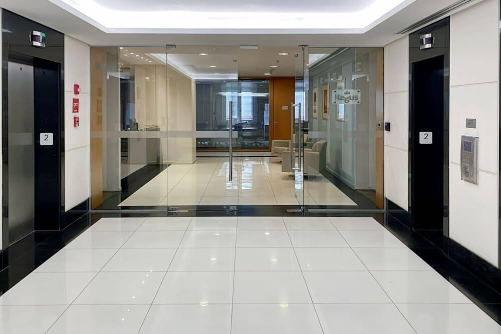 RIO DE JANEIRO, Galeria Sul America office space - View 2 in Centro - internet, office_cleaning, breakout_areas