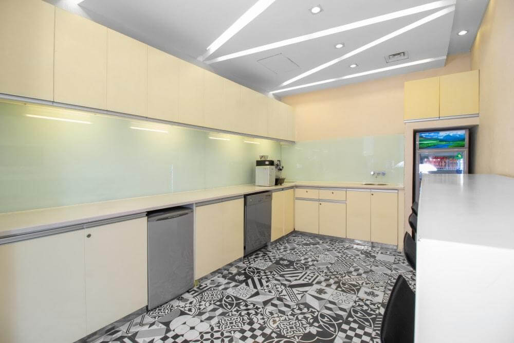 Ho Chi Minh City, Saigon Tower - Photo 4 Ho Chi Minh City, Saigon Tower office space - View 4 in Quận 1 - internet, office_cleaning, breakout_areas