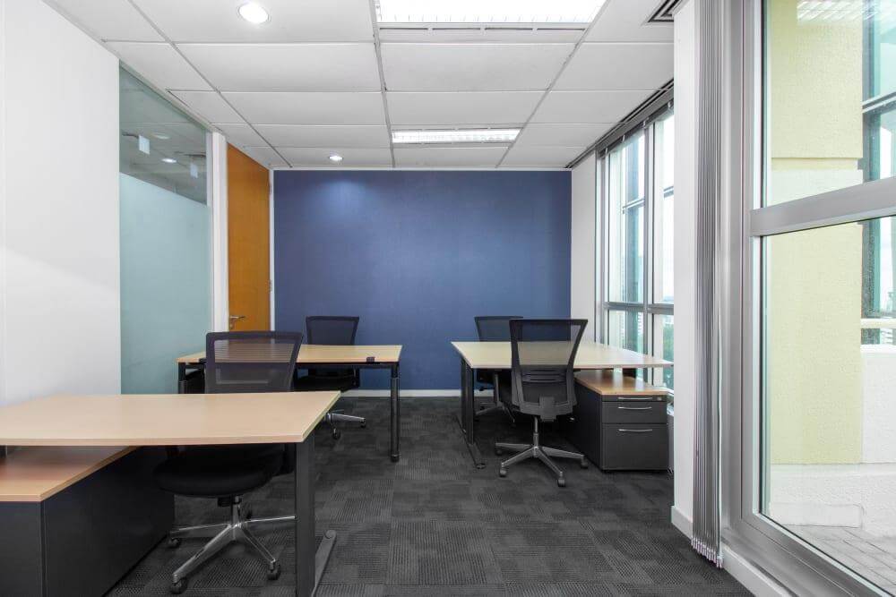 Ho Chi Minh City, Saigon Tower - Photo 6 Ho Chi Minh City, Saigon Tower office space - View 6 in Quận 1 - internet, office_cleaning, breakout_areas