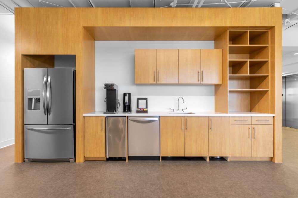 Quarry Park - Photo 4 Quarry Park office space - View 4 in Calgary - internet, office_cleaning, breakout_areas