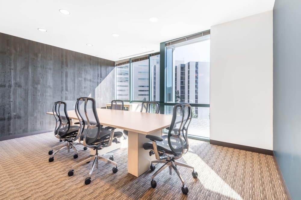 CA, San Diego - 501 W. Broadway office space - View 5 in San Diego - internet, office_cleaning, breakout_areas