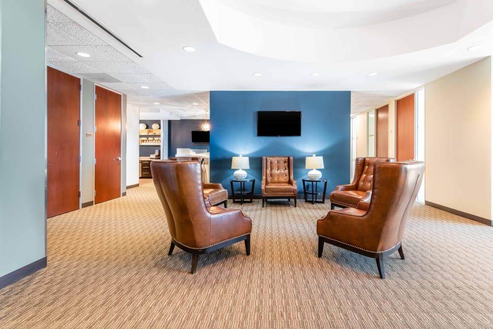 CA, San Diego - 501 W. Broadway - Office space in San Diego, California