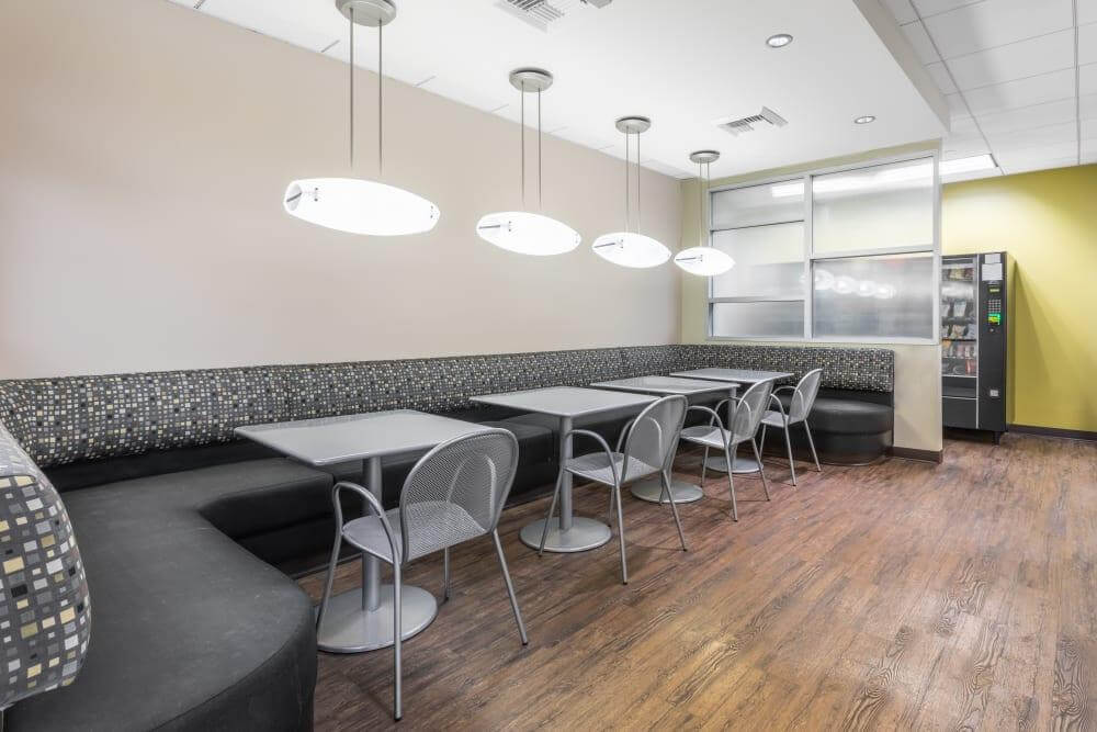 CA, Century City - Avenue of the Stars office space - View 5 in Los Angeles - internet, office_cleaning, breakout_areas