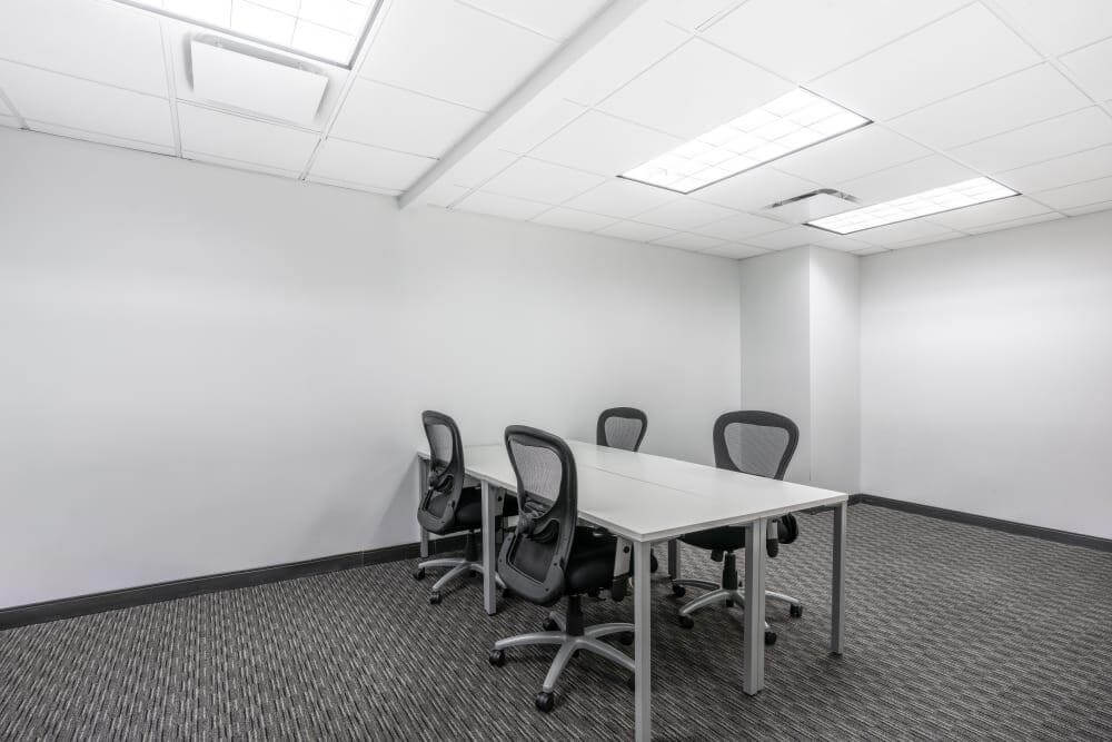 1250 Broadway - Photo 5 1250 Broadway office space - View 5 in New York - internet, office_cleaning, breakout_areas