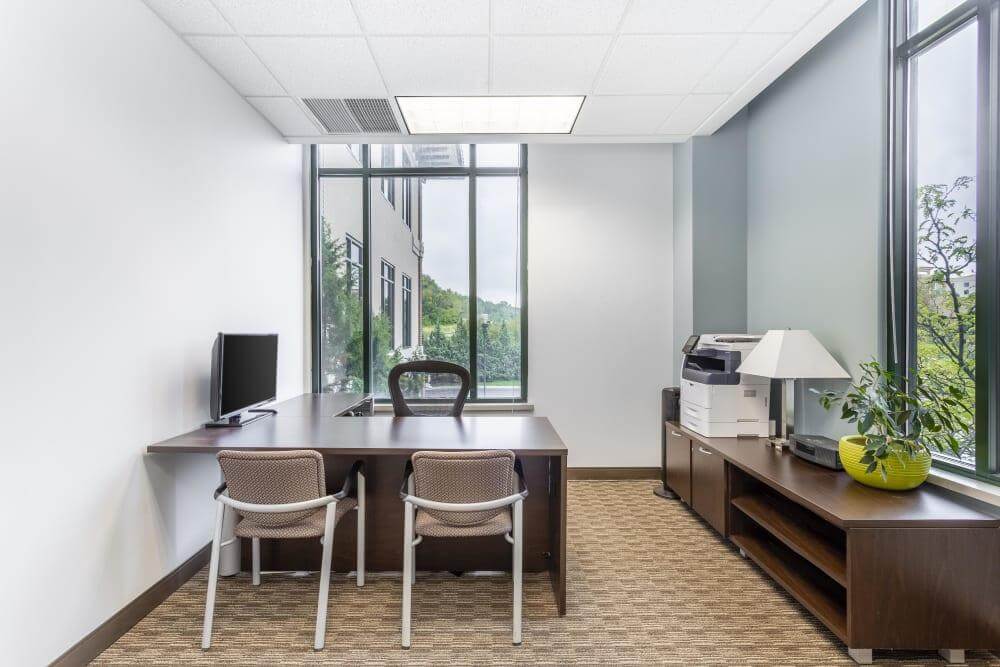 MO, Kansas City - Briarcliff office space - View 4 in Kansas City - internet, office_cleaning, breakout_areas