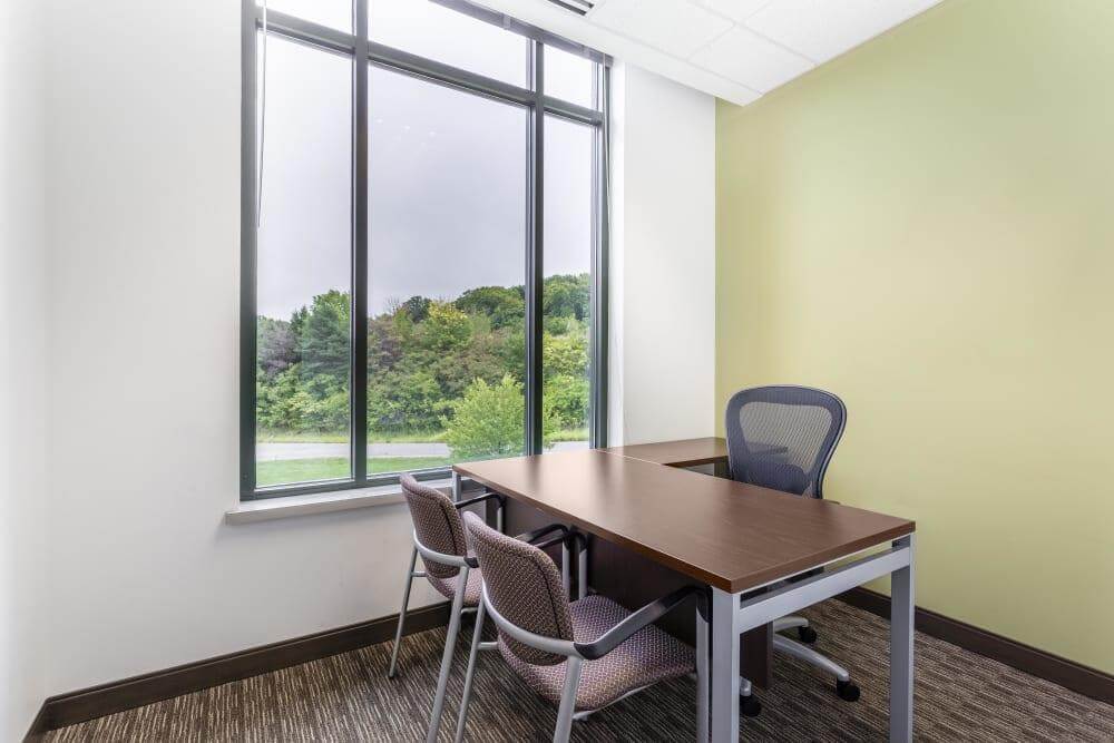 MO, Kansas City - Briarcliff - Office space in Kansas City, Missouri