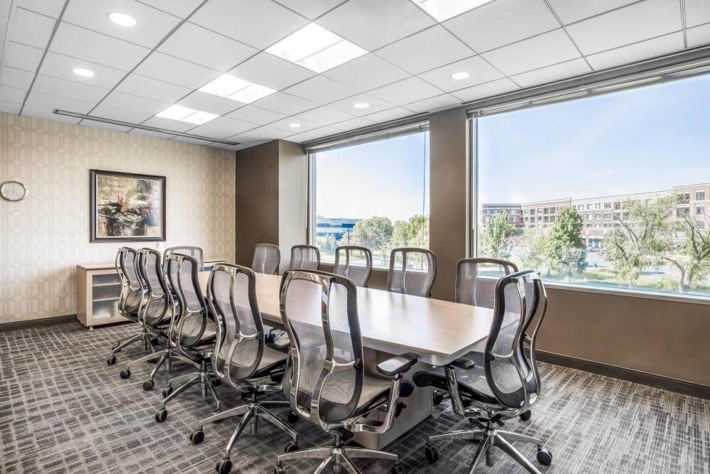 IL, Burr Ridge - Village Center - Photo 6 IL, Burr Ridge - Village Center office space - View 6 in Burr Ridge - internet, office_cleaning, breakout_areas