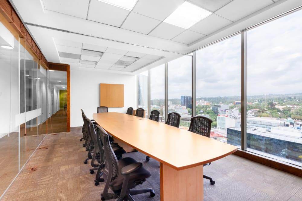 MEXICO CITY, Regus Palmas Torre Esmeralda II office space - View 6 in Ciudad de México - internet, office_cleaning, breakout_areas