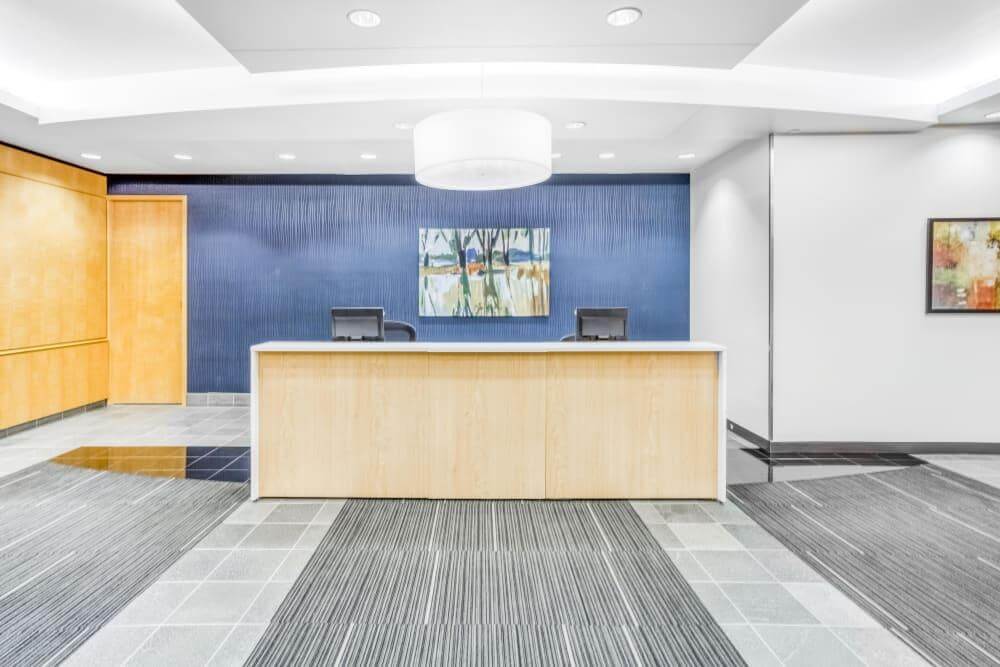 MN, Minneapolis - Minnesota Center - Photo 6 MN, Minneapolis - Minnesota Center office space - View 6 in Bloomington - internet, office_cleaning, breakout_areas