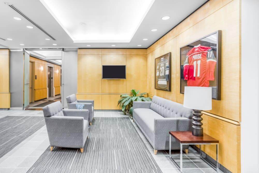 MN, Minneapolis - Minnesota Center - Photo 2 MN, Minneapolis - Minnesota Center office space - View 2 in Bloomington - internet, office_cleaning, breakout_areas