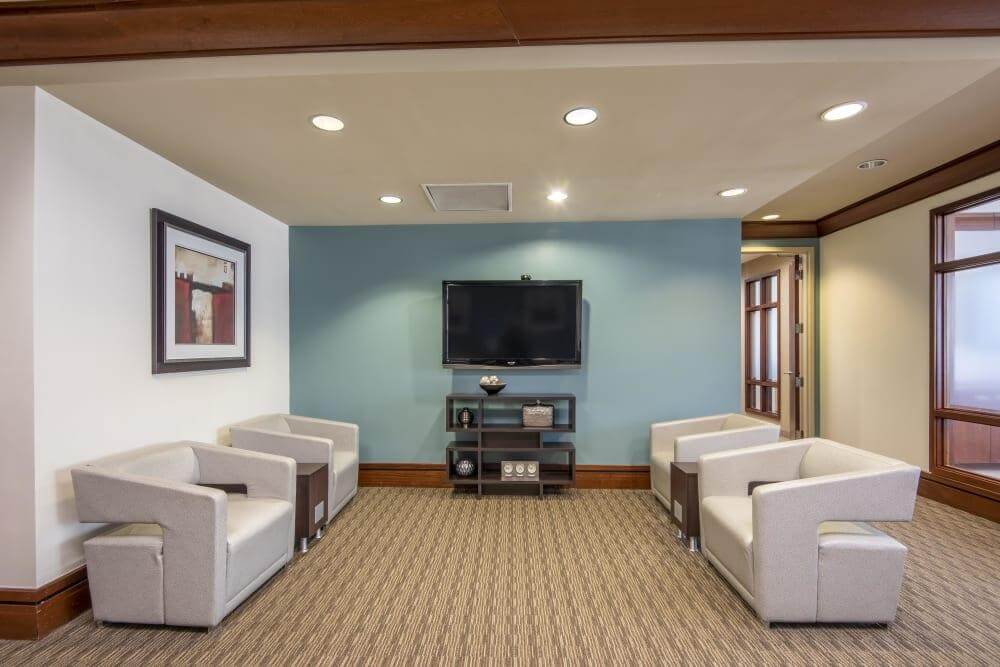 NC, Charlotte - Southpark Fairview office space - View 5 in Charlotte - internet, office_cleaning, breakout_areas