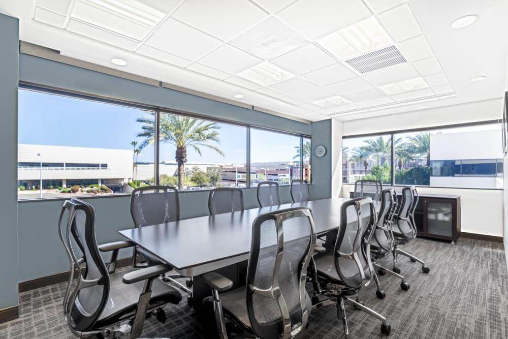 Camelback Square office space - View 4 in Scottsdale - internet, office_cleaning, breakout_areas