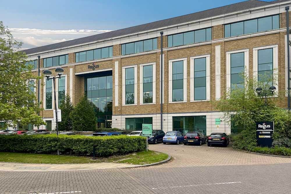 BRACKNELL, Arlington Square office space - View 6 in Bracknell - internet, office_cleaning, breakout_areas