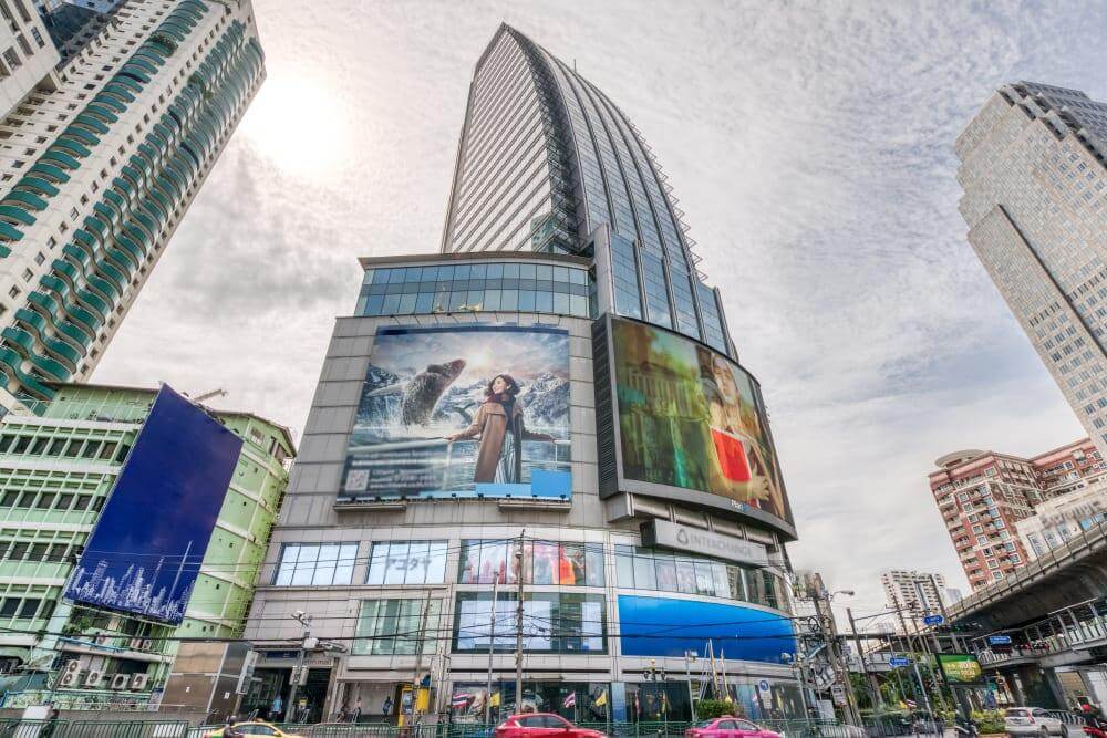 BANGKOK, Interchange 21 office space - View 2 - internet, office_cleaning, breakout_areas